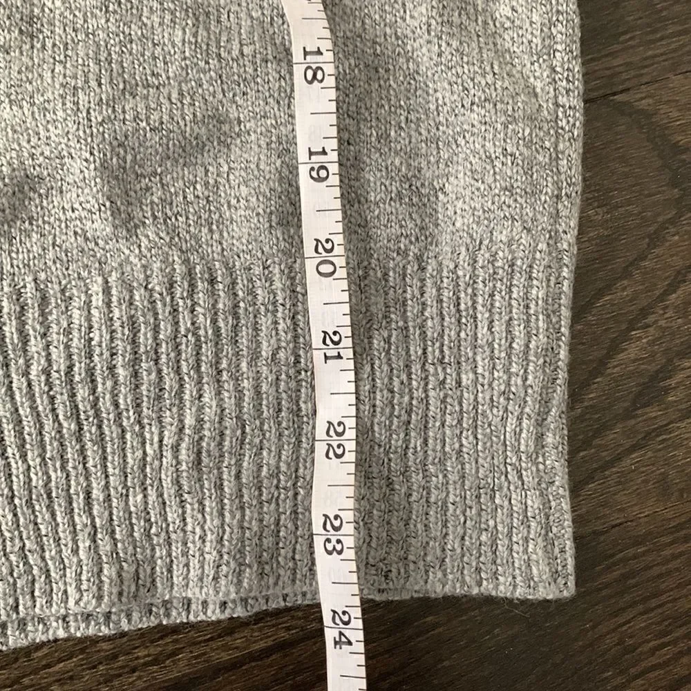 ❤️Couple Matching Grey Sweaters - Picture 4 of 9